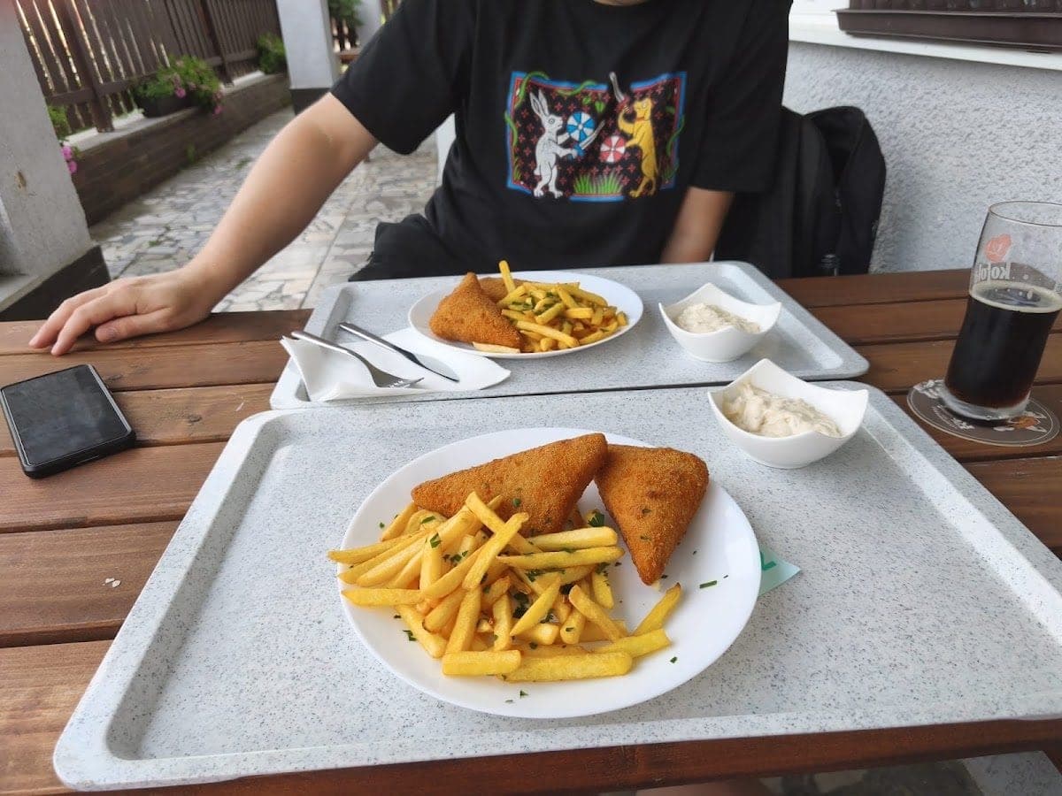BistroBus Saturnin — Restaurace v České Lípě