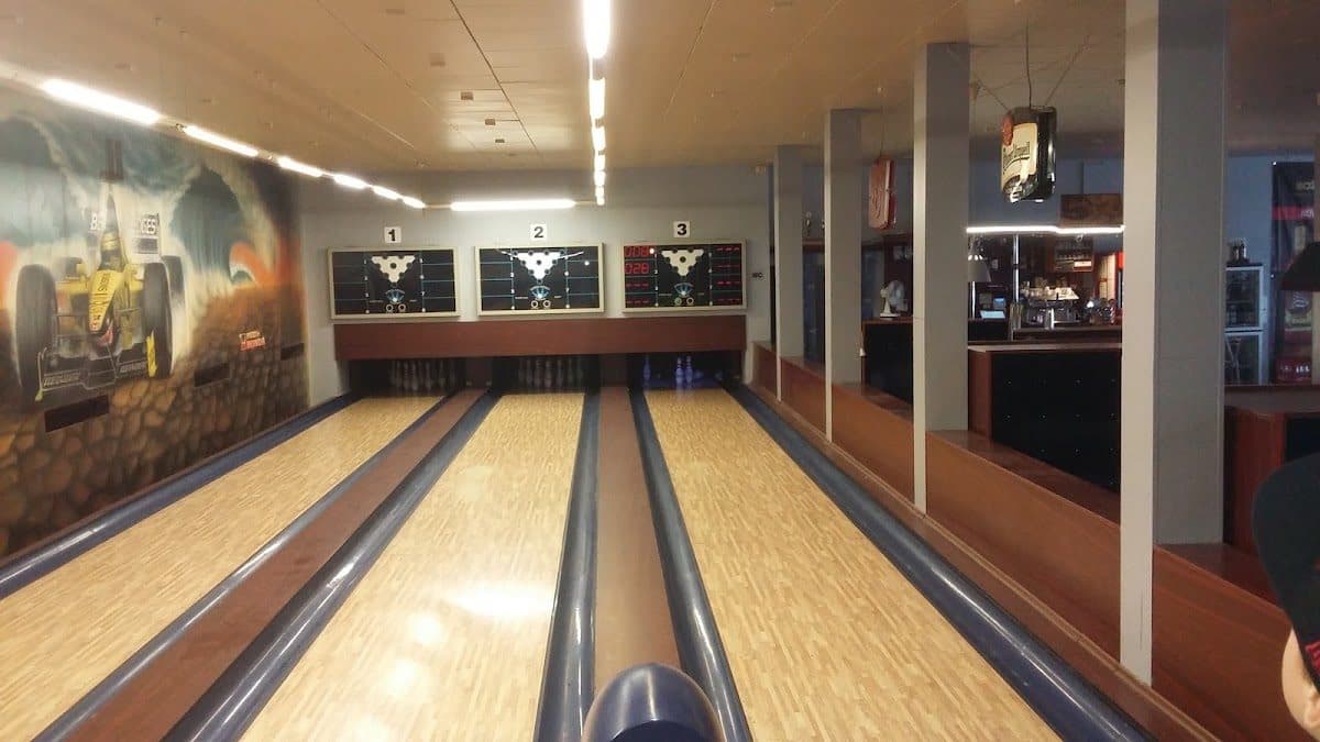 Bowling bar U Vočka — fotka 2