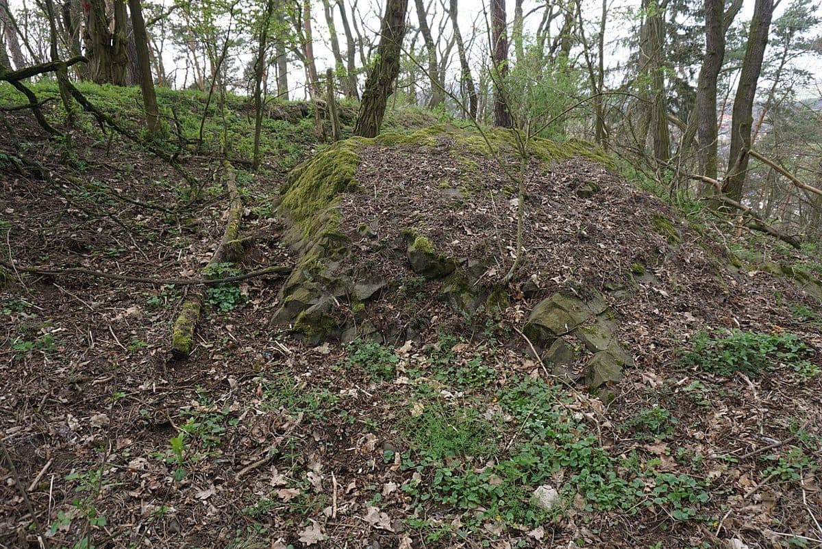 bývalá vyhlídka (Klinštejn) — fotka 1