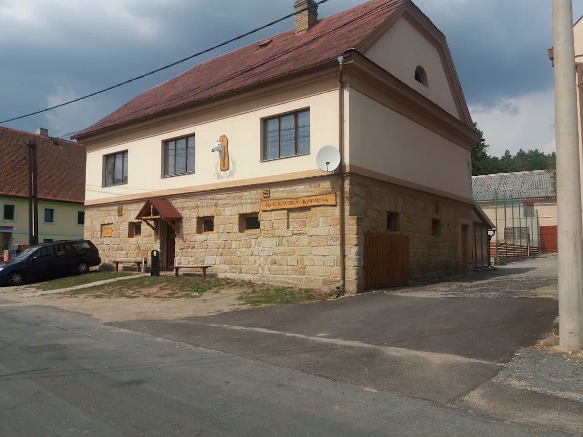 zřícenina hradu Kvítkov — fotka 1