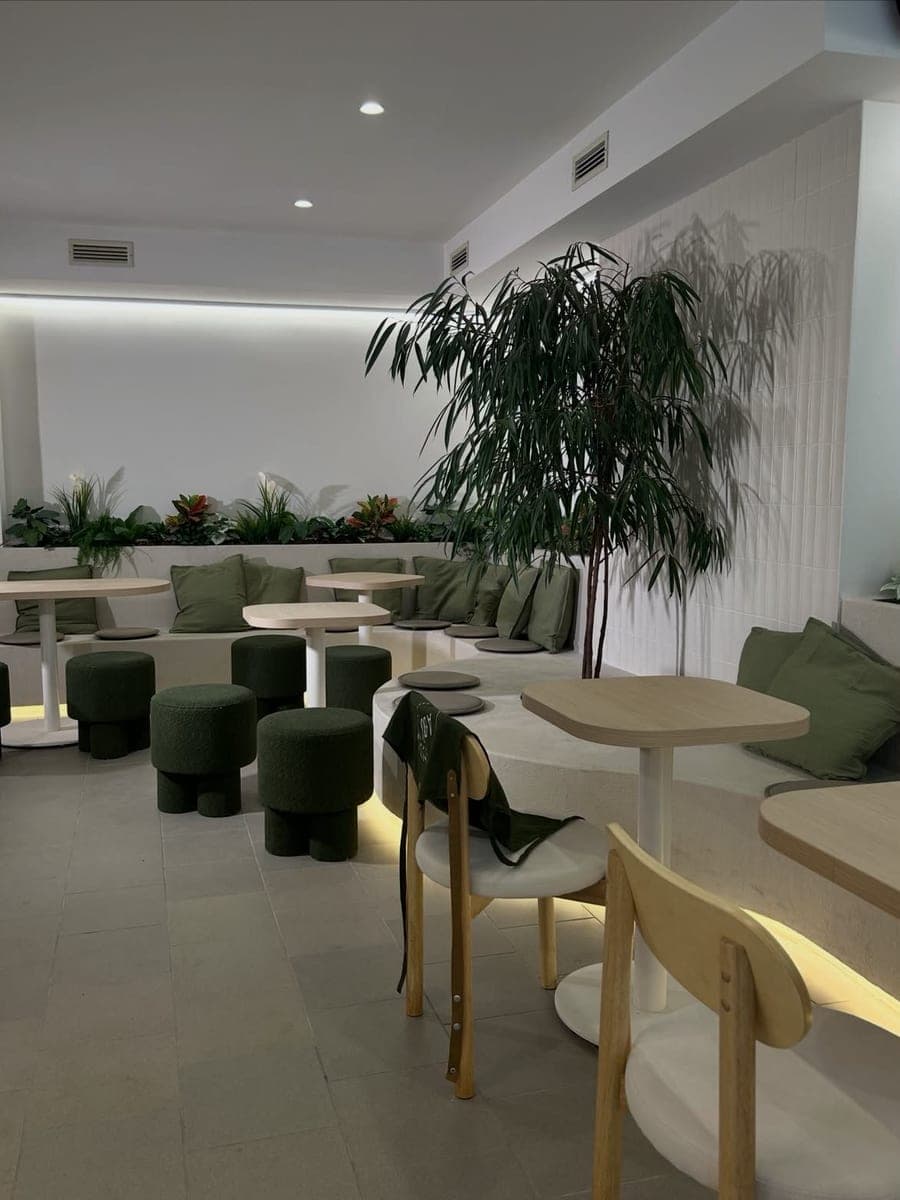 A Đù Coffee & Brunch — Restaurace v České Lípě