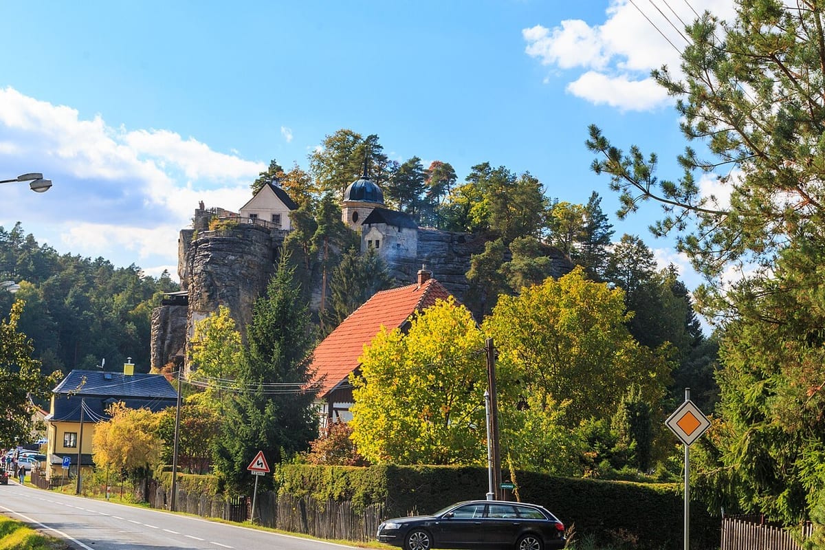 Skalní hrad Sloup — tip na výlet v okolí České Lípy
