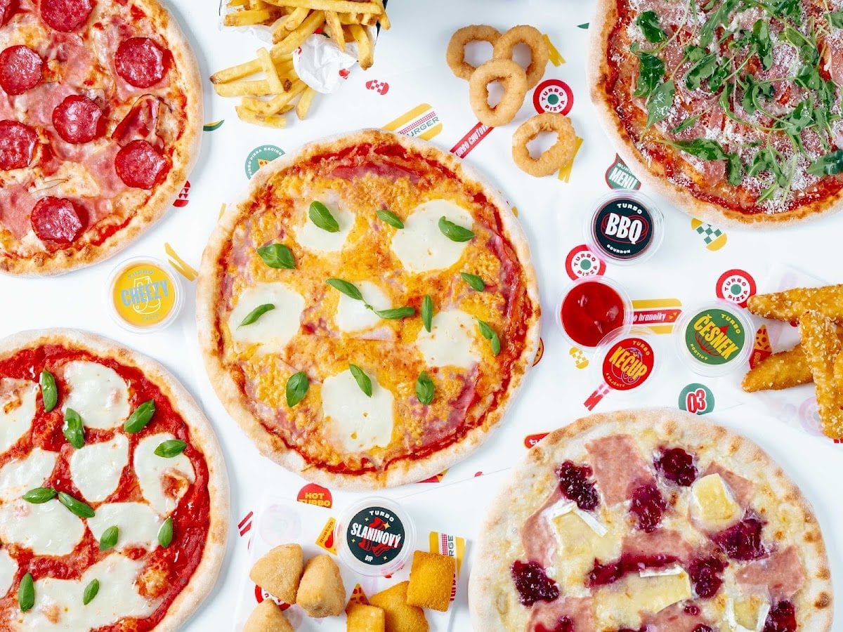 TURBO PIZZA Česká Lípa — Restaurace (fotka 2/3)