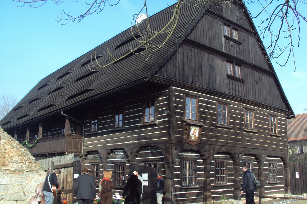 Vísecká rychta Kravaře — tip na výlet v okolí České Lípy